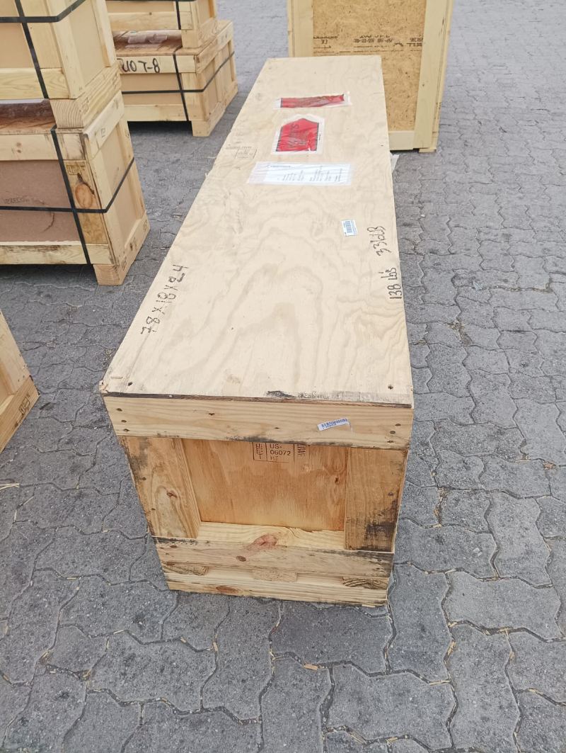 Cajón de madera embalado